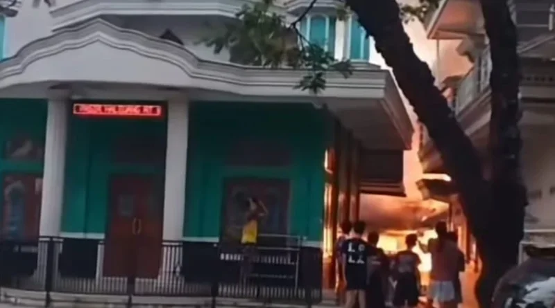 Kebakaran Terjadi di Cimaung, Asap Tebal Membumbung